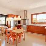 Canaryislandshost L Pausa Costa Teguise