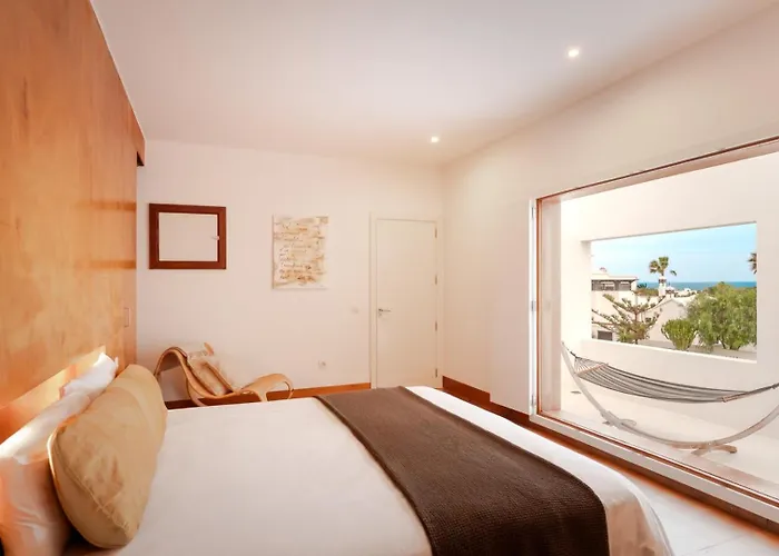 Canaryislandshost L Pausa Коста-Тегисе