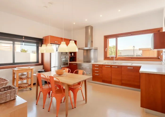 Canaryislandshost L Pausa Коста-Тегисе