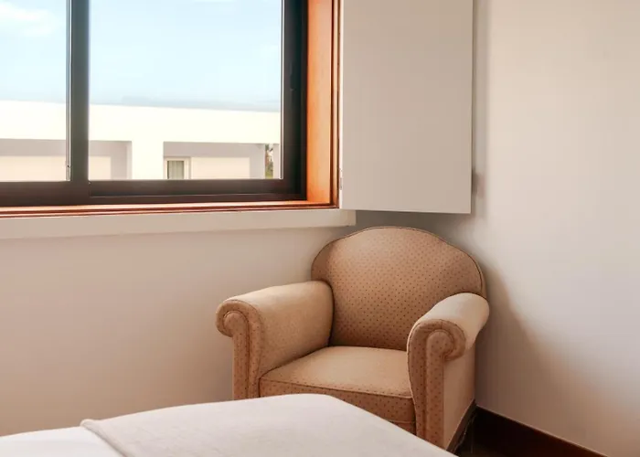 Canaryislandshost L Pausa